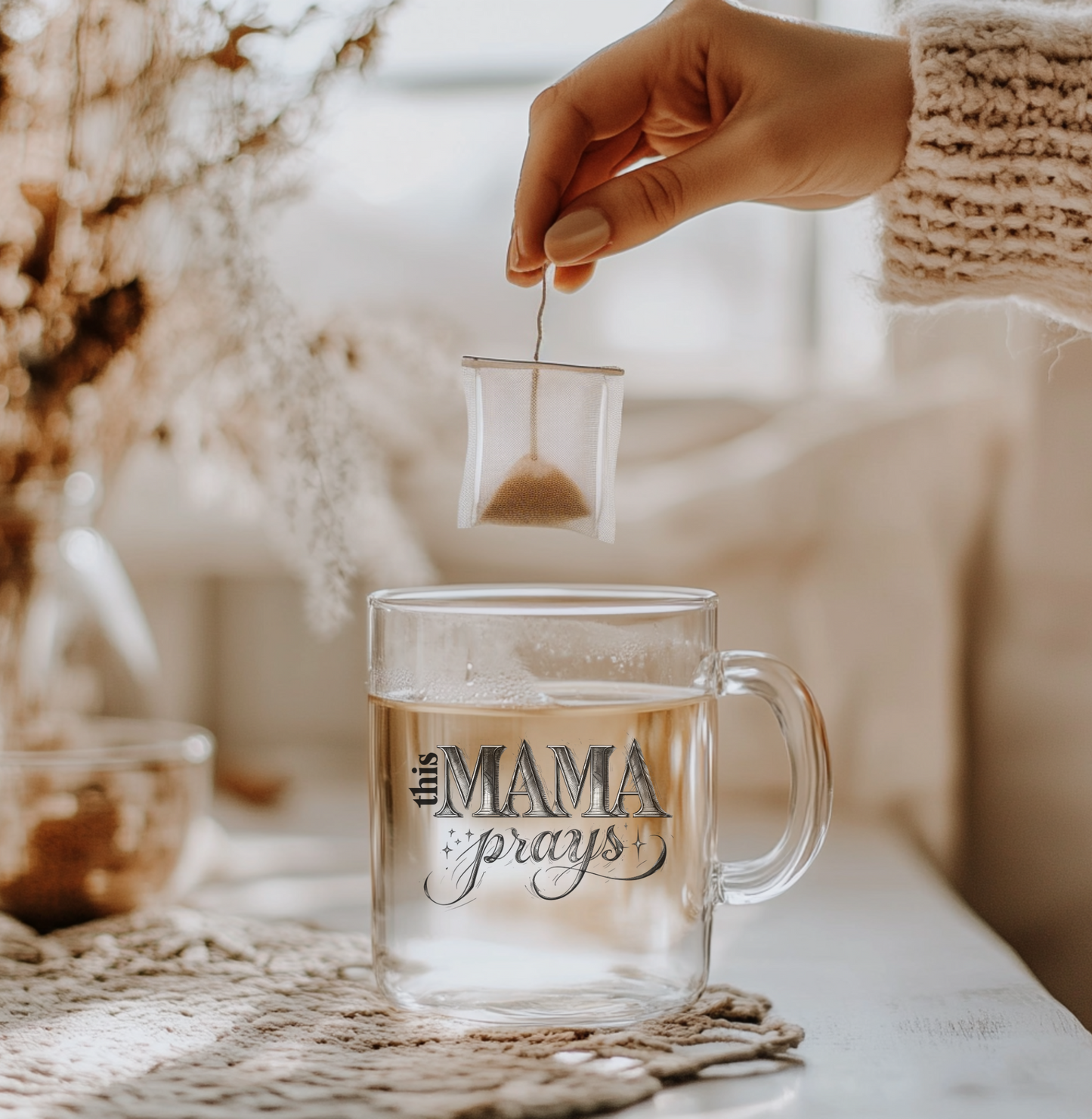 "This MAMA Prays" Glass Tea Mug | Faith-Based Mom Gift | 16oz Clear Coffee Cup | Daily Essentials Collection