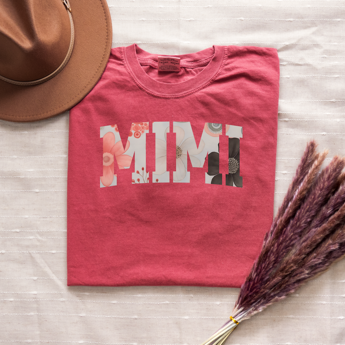 Floral "MIMI" Graphic Tee – Soft Cotton T-Shirt for Stylish Grandmas