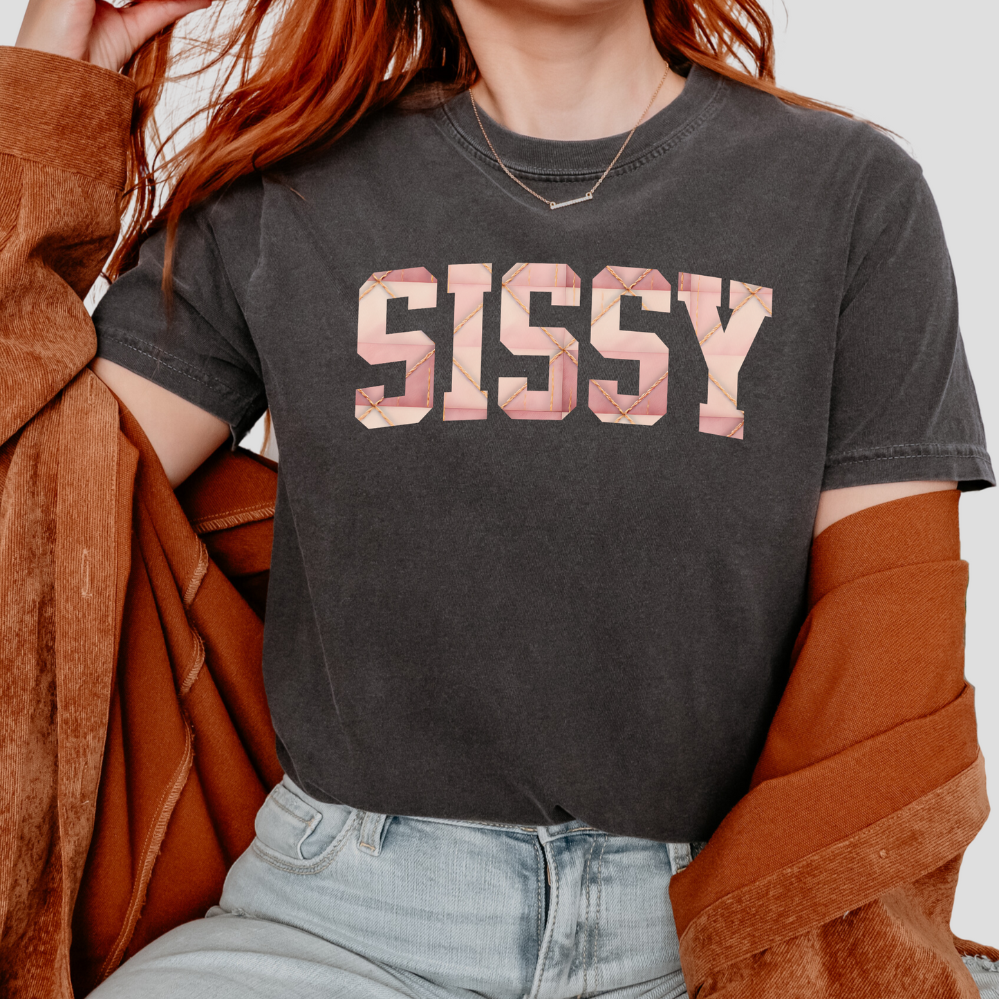 “SISSY” Geometric T-Shirt – Cute Sister Tee in Modern Pink Design