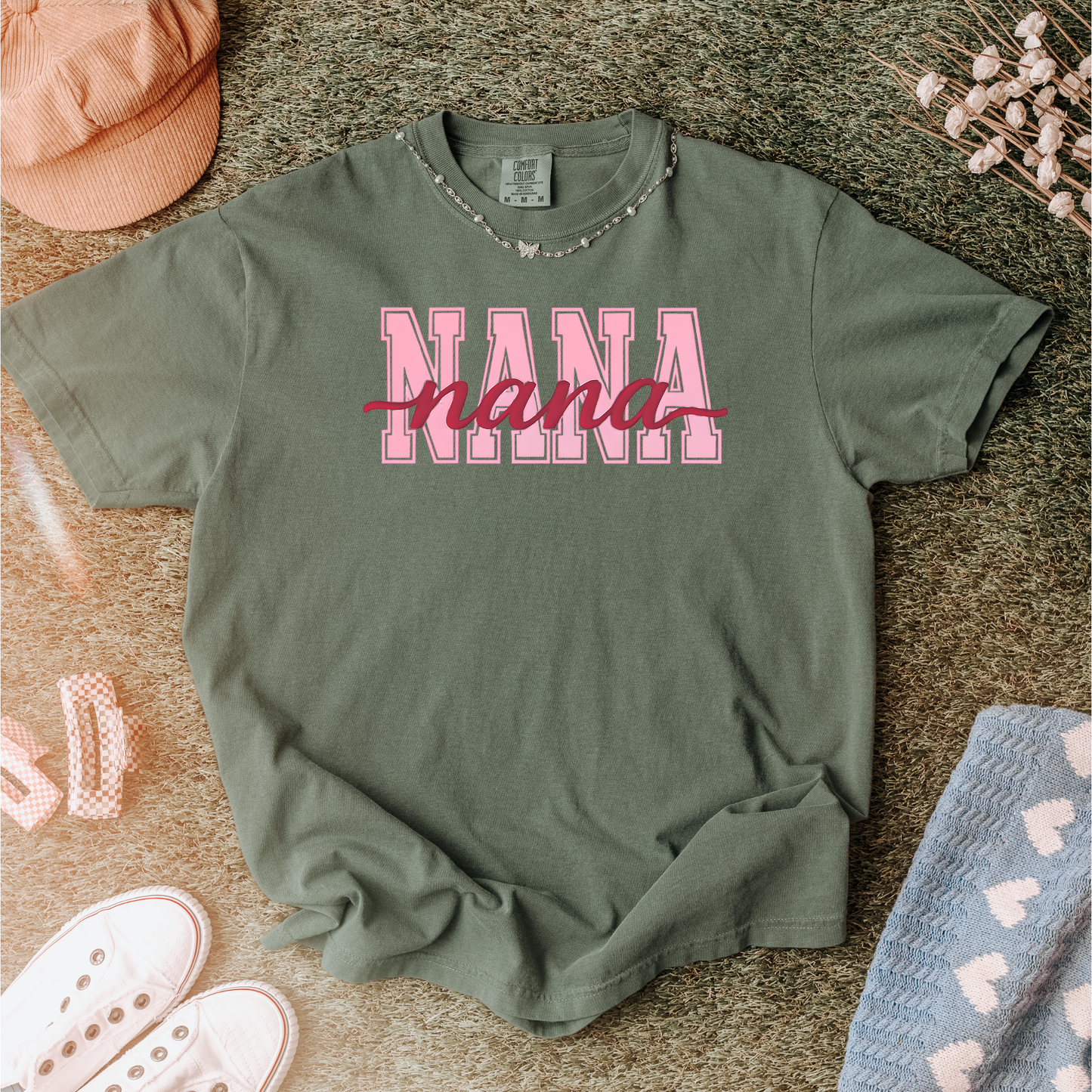 “NANA” Block & Script Graphic Tee – Sweet Gift for Grandmas