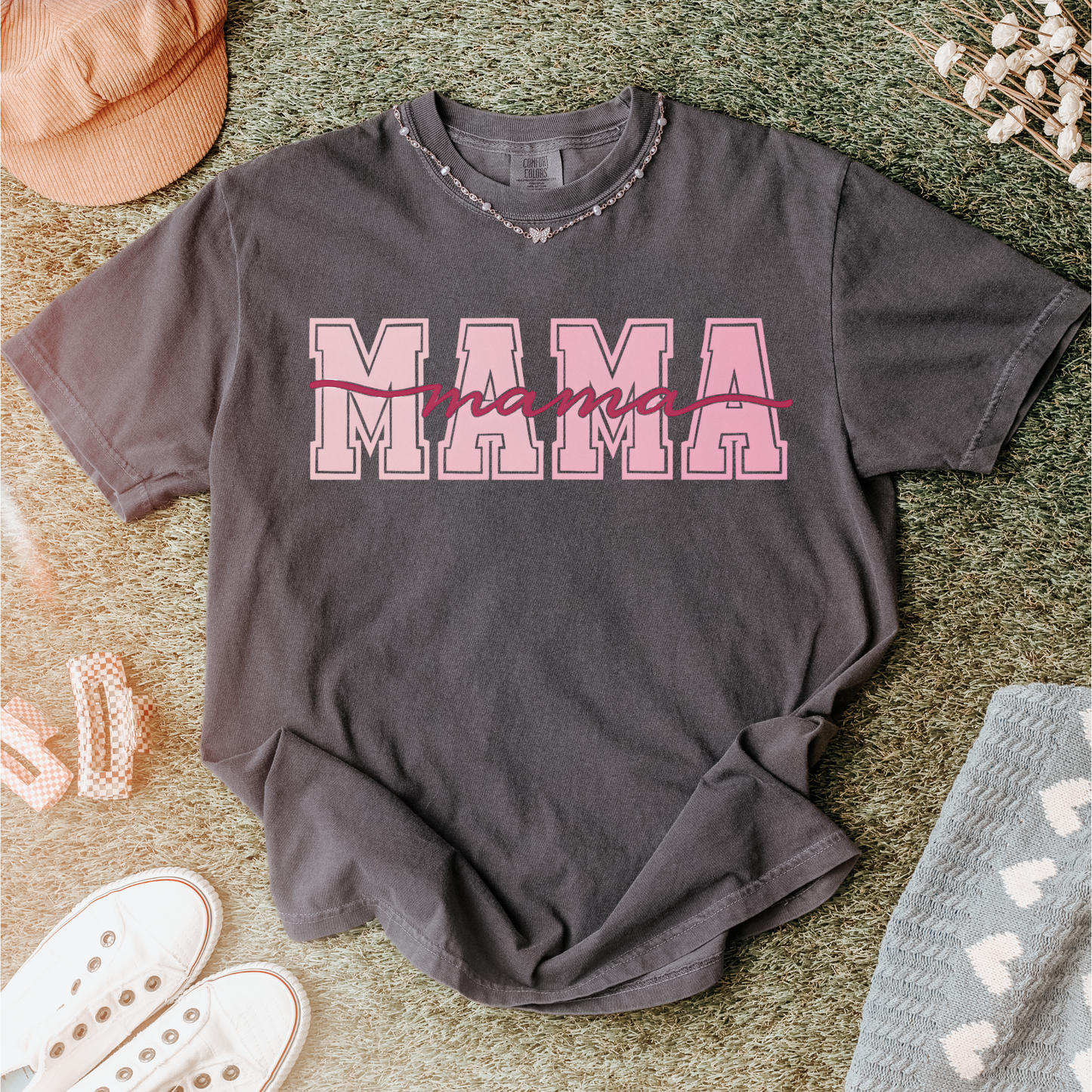 “MAMA” Varsity Pink Script T-Shirt – Bold & Feminine Tee for Moms
